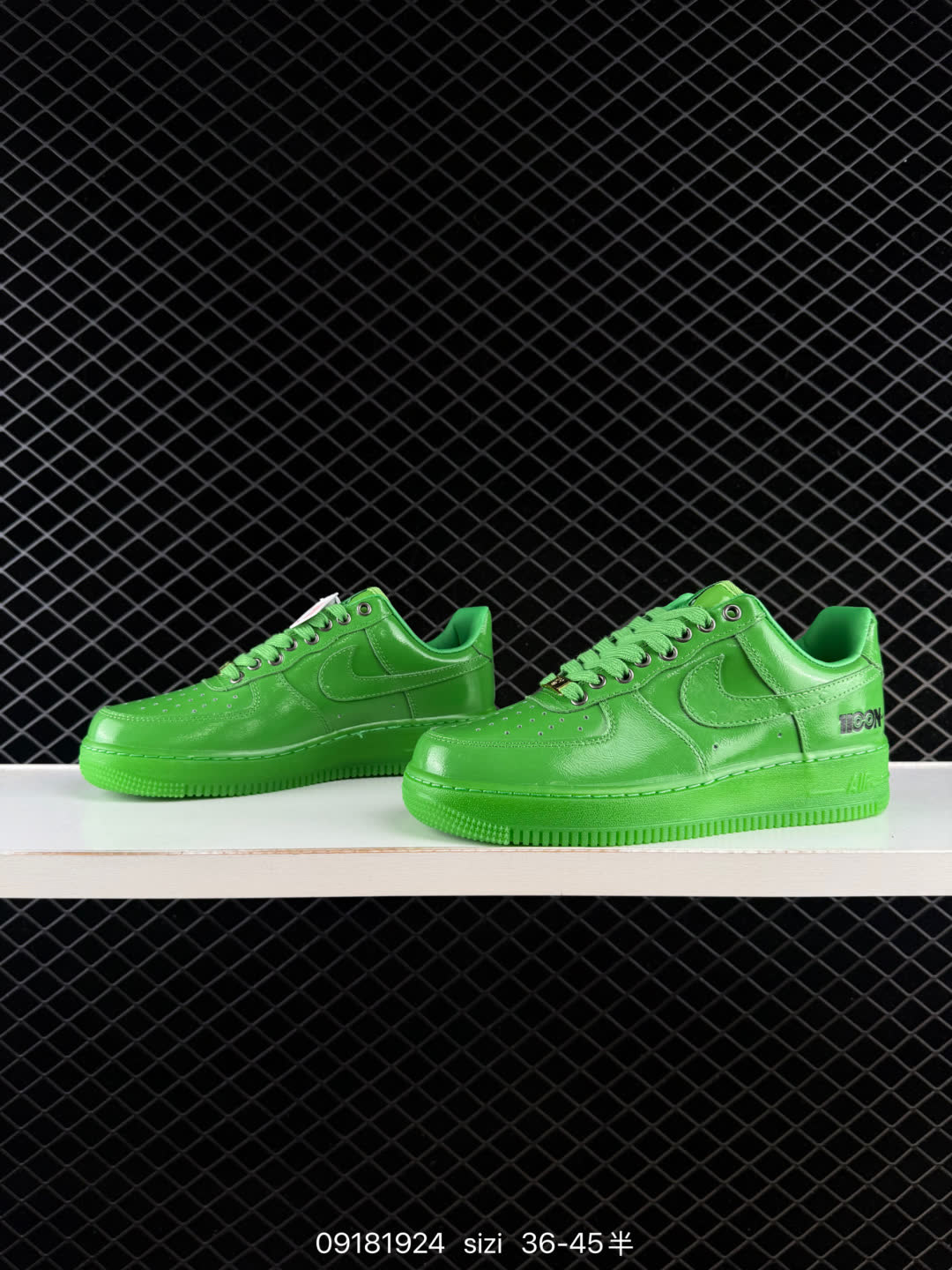 Nike Air Force 1-IV6822-399
